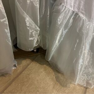 Frozen Tulle Bedding skirt -Full

Fantastic condition
